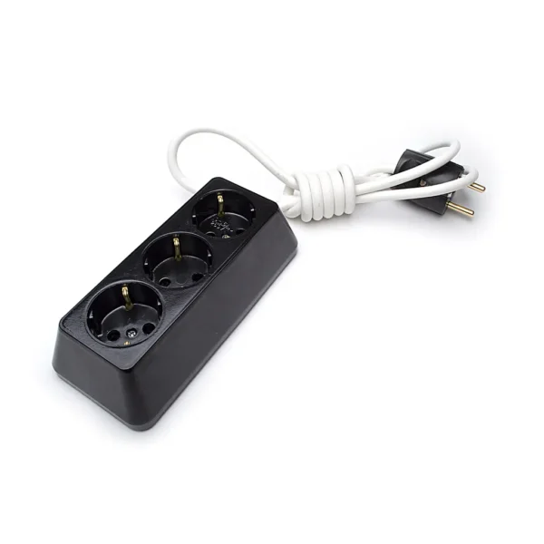 разклонител черен 3-ен СК 3м